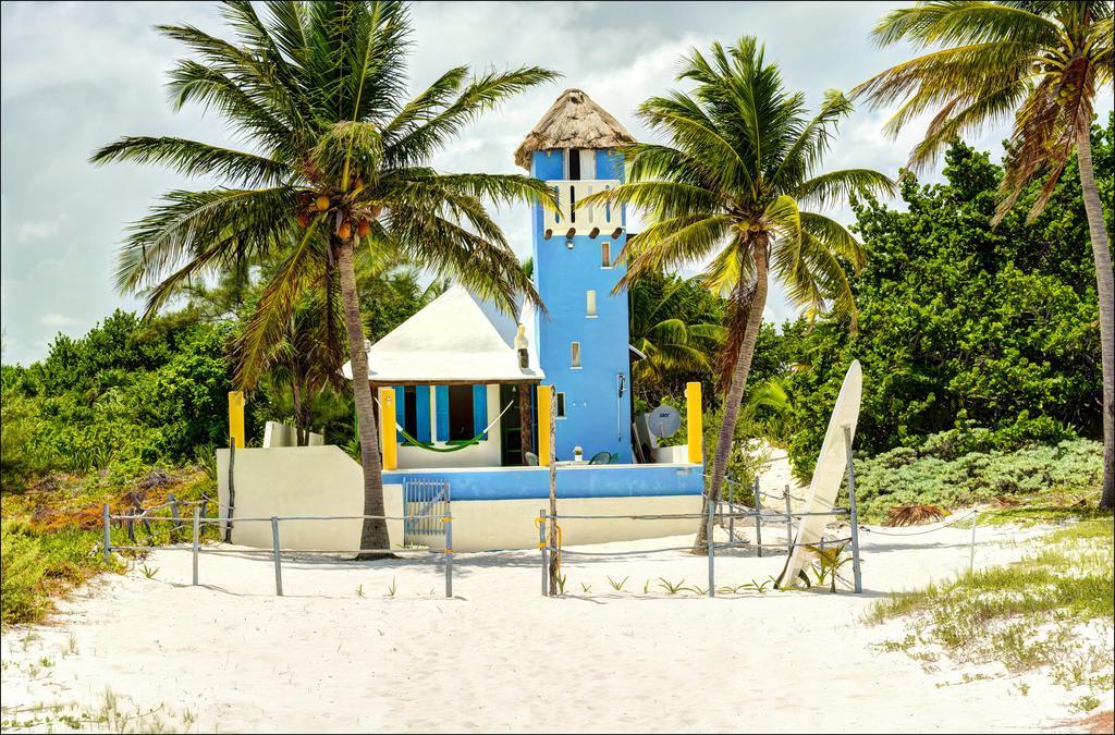 Beach Front House At Puerto Morelos Villa Exterior photo