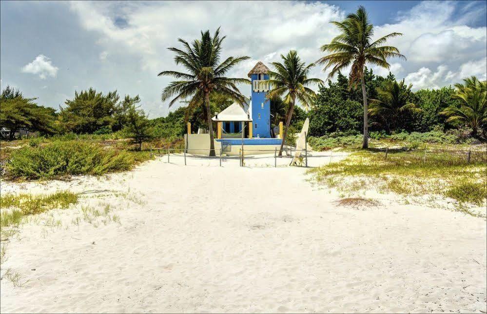 Beach Front House At Puerto Morelos Villa Exterior photo